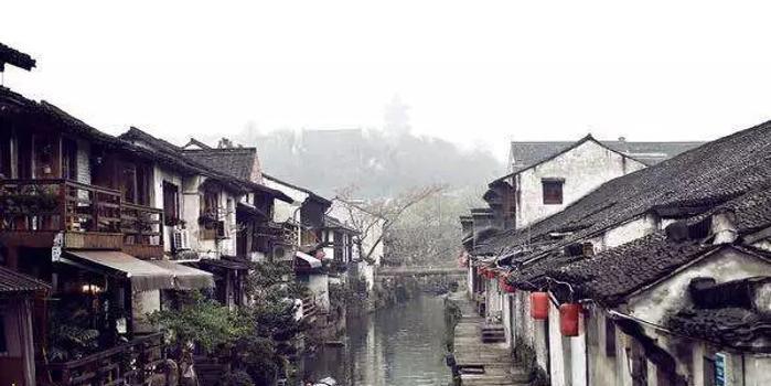 奇形怪状